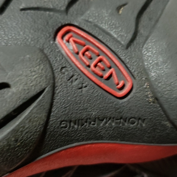 Keen CNX Sz 13 Velcro shoes - Picture 4 of 4